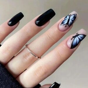 24 Pieces Fake Press On Nails